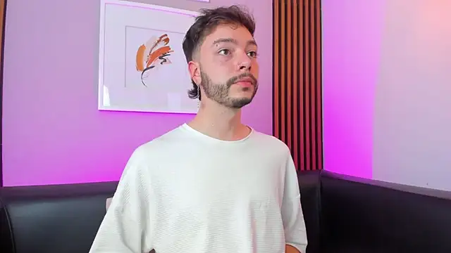 noah ricci online show from 04/21/26, 03:57