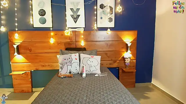 Snapshot of dahiana_spark chatting on 11/11/25, 08:20 dahiana spark online show from 11/11/25, 08:20