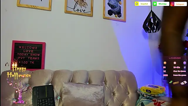 alanavega11 online show from 10/04/25, 01:09