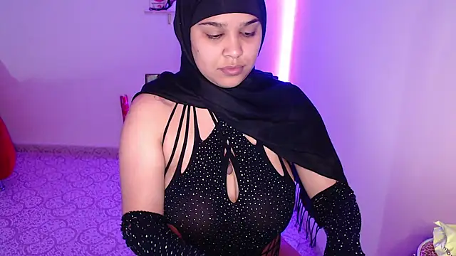 Snapshot of VenussTits97 chatting on 03/20/25, 12:08 VenussTits97 online show from 03/20/25, 12:08