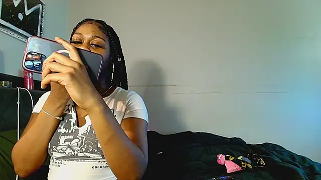 Snapshot of Naomiruty chatting on 02/25/26, 03:27 Naomiruty online show from 02/25/26, 03:27