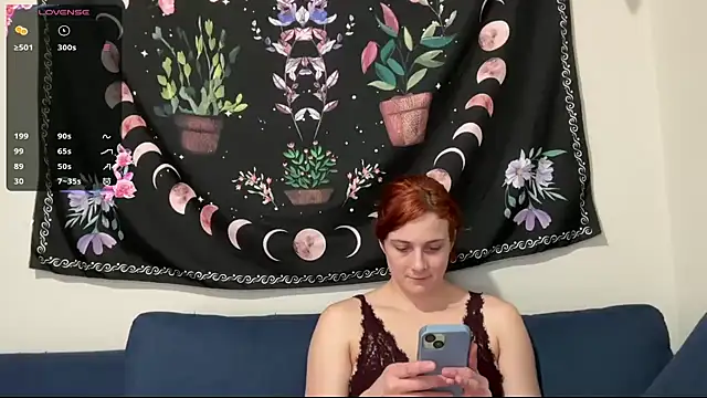 Snapshot of Aria_Fields chatting on 02/11/26, 07:52 Aria Fields online show from 02/11/26, 07:52