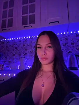 Snapshot of EricaWalls chatting on 12/12/24, 12:05 EricaWalls online show from 12/12/24, 12:05