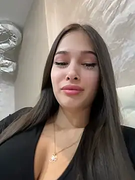 Snapshot of EricaWalls chatting on 12/23/24, 07:09 EricaWalls online show from 12/23/24, 07:09