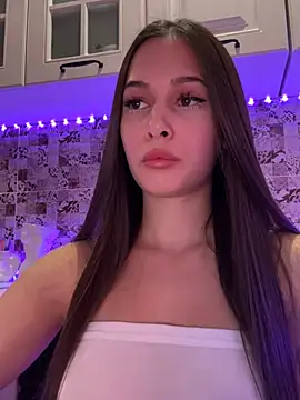 Snapshot of EricaWalls chatting on 12/27/24, 01:00 EricaWalls online show from 12/27/24, 01:00