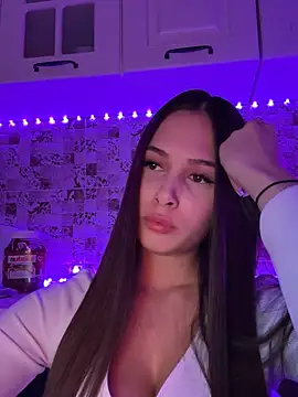 Snapshot of EricaWalls chatting on 01/14/25, 12:33 EricaWalls online show from 01/14/25, 12:33