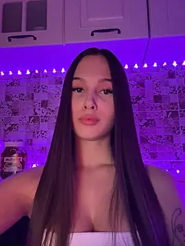 Snapshot of EricaWalls chatting on 01/17/25, 12:53 EricaWalls online show from 01/17/25, 12:53