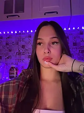 Snapshot of EricaWalls chatting on 01/23/25, 06:14 EricaWalls online show from 01/23/25, 06:14