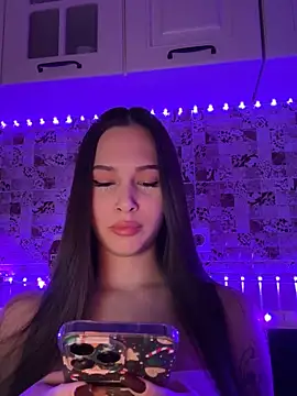 Snapshot of EricaWalls chatting on 02/01/25, 08:16 EricaWalls online show from 02/01/25, 08:16