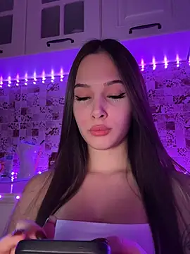 Snapshot of EricaWalls chatting on 02/12/25, 12:58 EricaWalls online show from 02/12/25, 12:58