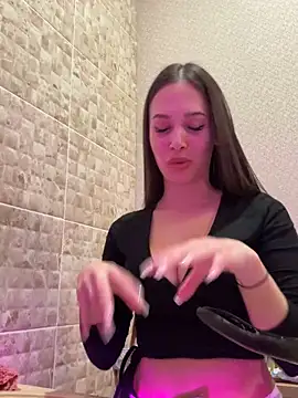 Snapshot of EricaWalls chatting on 02/21/25, 07:54 EricaWalls online show from 02/21/25, 07:54