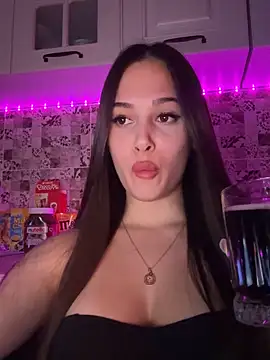 Snapshot of EricaWalls chatting on 03/13/25, 09:05 EricaWalls online show from 03/13/25, 09:05