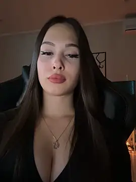 Snapshot of EricaWalls chatting on 09/08/25, 06:40 EricaWalls online show from 09/08/25, 06:40