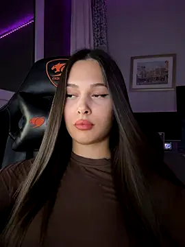 Snapshot of EricaWalls chatting on 11/26/25, 09:05 EricaWalls online show from 11/26/25, 09:05