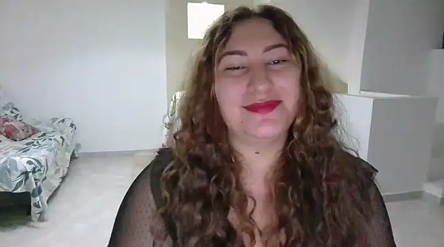 Snapshot of catalina_boobs chatting on 03/09/25, 03:43 catalina boobs online show from 03/09/25, 03:43