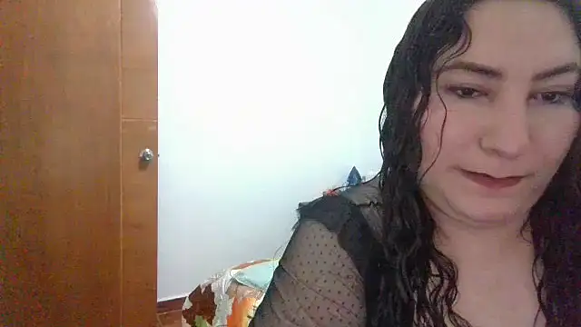 Snapshot of catalina_boobs chatting on 02/16/26, 12:51 catalina boobs online show from 02/16/26, 12:51