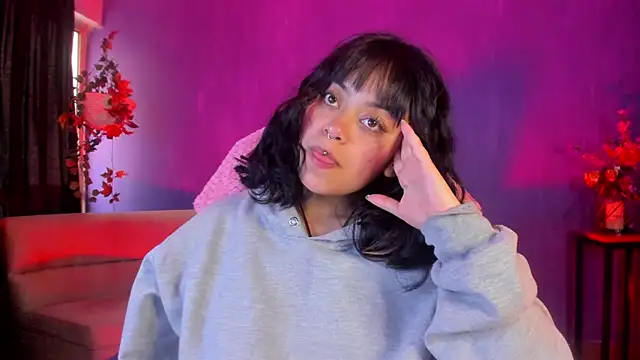 vanelope11 online show from 02/17/25, 06:48