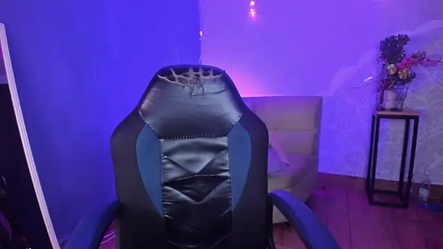 vanelope11 online show from 03/05/25, 06:23