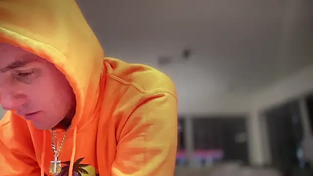 PeytonJohnn online show from 12/02/25, 10:27