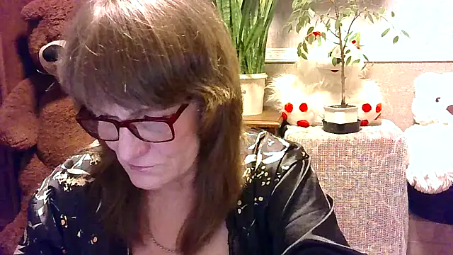 Snapshot of Manulyonok51 chatting on 10/07/25, 05:32 Manulyonok51 online show from 10/07/25, 05:32