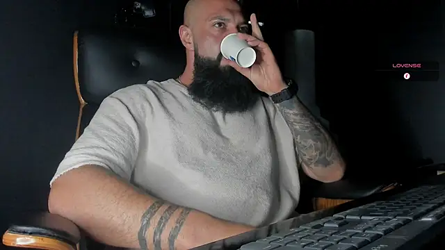 axxelrich  online show from 09/13/25, 05:35