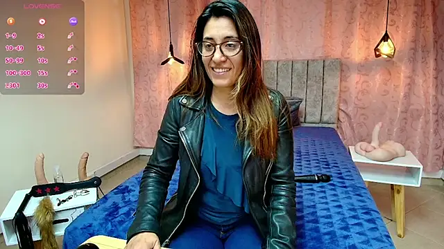 VioletaScott  online show from 03/14/25, 12:51