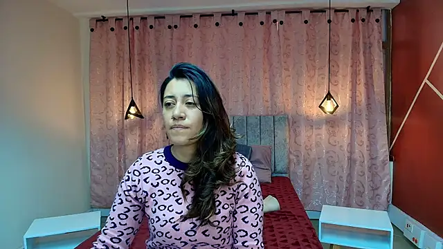 VioletaScott  online show from 10/16/25, 02:51