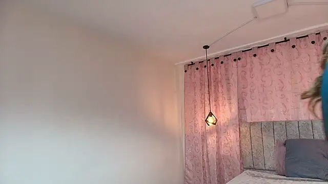 VioletaScott  online show from 11/08/25, 01:11