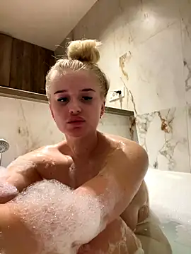 yourhornyslut online show from 09/25/25, 07:17