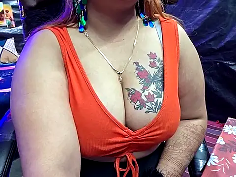 Snapshot of Naughty_Neha_ chatting on 03/03/25, 06:12 Naughty Neha online show from 03/03/25, 06:12