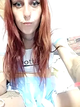 Snapshot of kriszy_baby chatting on 11/14/25, 08:51 kriszy baby online show from 11/14/25, 08:51