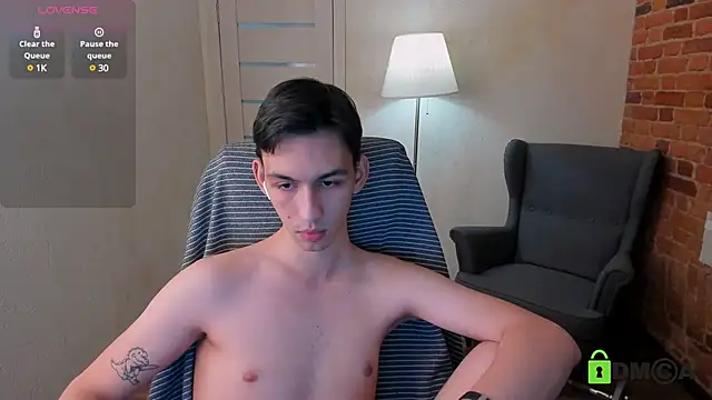 Snapshot of Ul_Tima chatting on 12/06/24, 12:23 Ul Tima online show from 12/06/24, 12:23