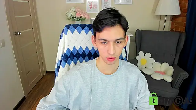 Snapshot of Ul_Tima chatting on 12/07/24, 09:33 Ul Tima online show from 12/07/24, 09:33