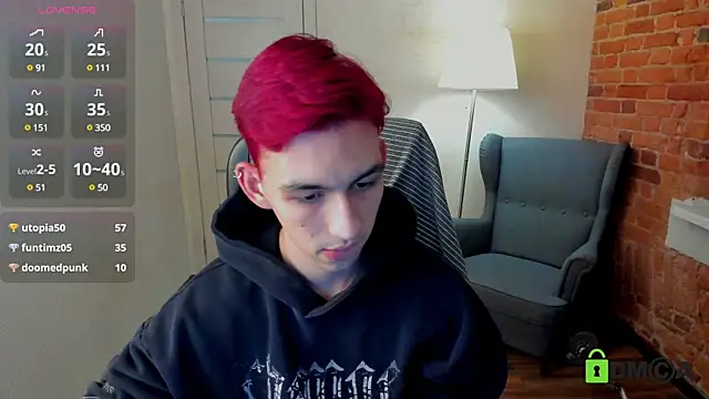 Snapshot of Ul_Tima chatting on 12/30/24, 07:26 Ul Tima online show from 12/30/24, 07:26