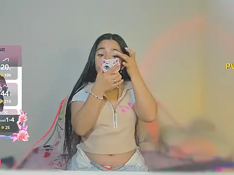 litle mily  online show from 11/13/25, 08:52