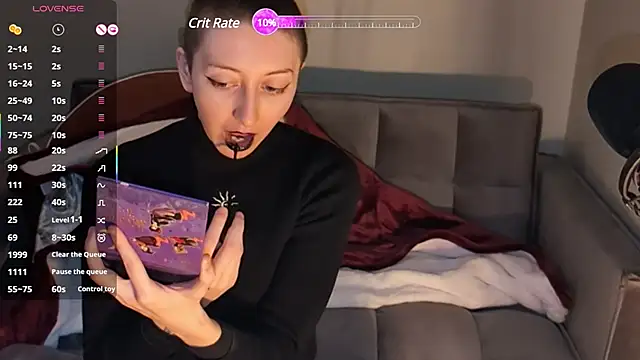 lovelylucyy online show from 02/06/25, 03:06