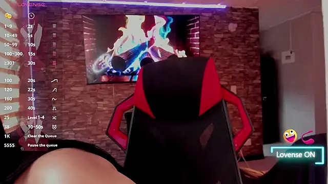 Charlotte greys online show from 04/23/26, 08:44