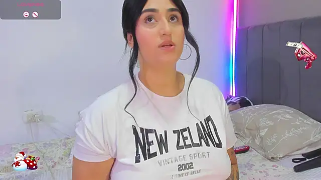 Snapshot of curvy_jhacky chatting on 11/29/25, 01:08 curvy jhacky online show from 11/29/25, 01:08