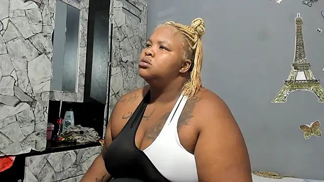 briyinabloom  online show from 02/07/25, 01:53