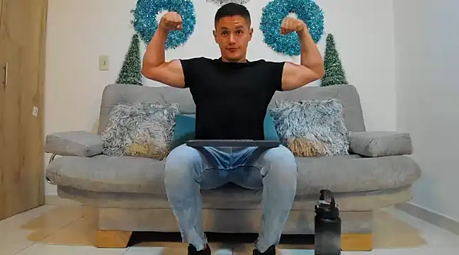 Snapshot of julian_wallace chatting on 01/09/25, 02:01 julian wallace online show from 01/09/25, 02:01