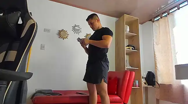 Snapshot of julian_wallace chatting on 01/15/25, 03:18 julian wallace online show from 01/15/25, 03:18