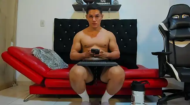 Snapshot of julian_wallace chatting on 03/21/25, 03:12 julian wallace online show from 03/21/25, 03:12