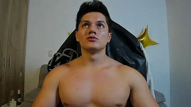 Snapshot of julian_wallace chatting on 11/01/25, 02:24 julian wallace online show from 11/01/25, 02:24