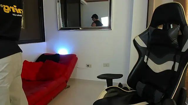 julian wallace online show from 03/06/26, 04:36