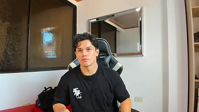 julian wallace online show from 03/07/26, 07:22