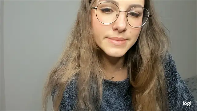 sophia euphoriaa online show from 12/04/24, 06:55