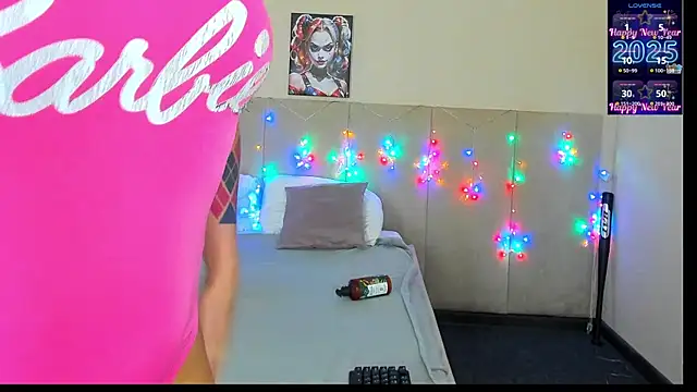 Snapshot of MuscleXXXBarbie chatting on 01/30/25, 06:56 MuscleXXXBarbie online show from 01/30/25, 06:56