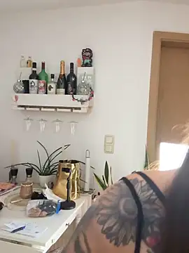 BrownieyQueen online show from 10/05/25, 05:06