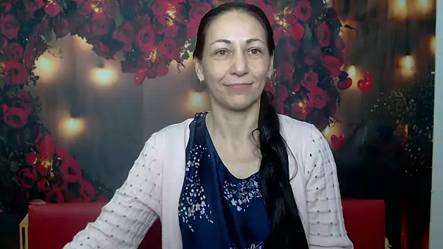 Snapshot of LiluGrants chatting on 02/07/25, 04:37 LiluGrants online show from 02/07/25, 04:37