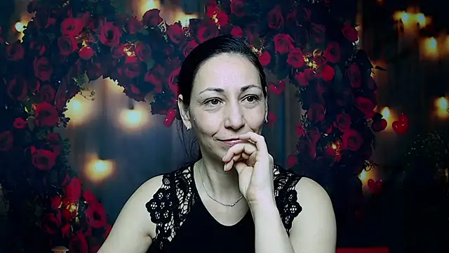 Snapshot of LiluGrants chatting on 02/17/25, 10:14 LiluGrants online show from 02/17/25, 10:14